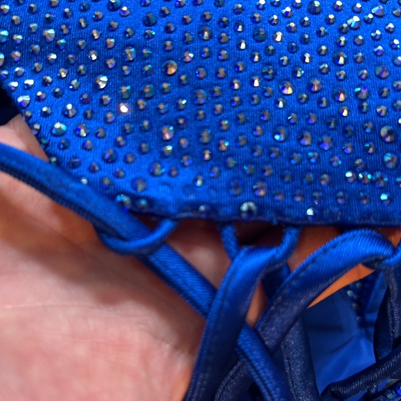 Sherri Hill Short A-line Royal Blue Size 2 Great Condition Model 57320 - Picture 5 of 7